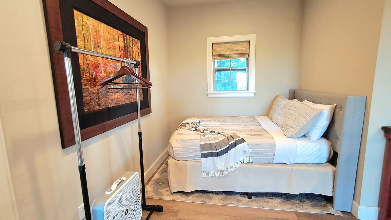Photo of Bedroom in Rogers