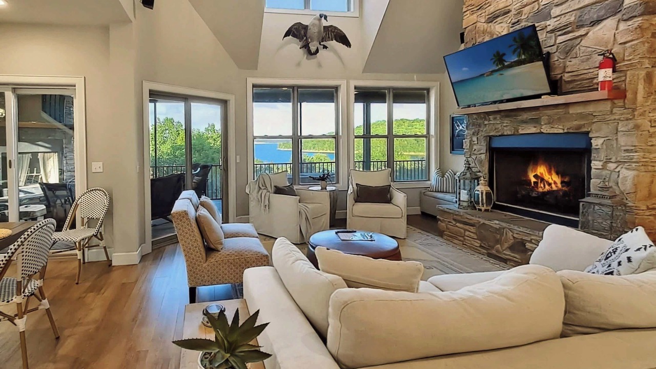 Photo of Livingroom in Rogers
