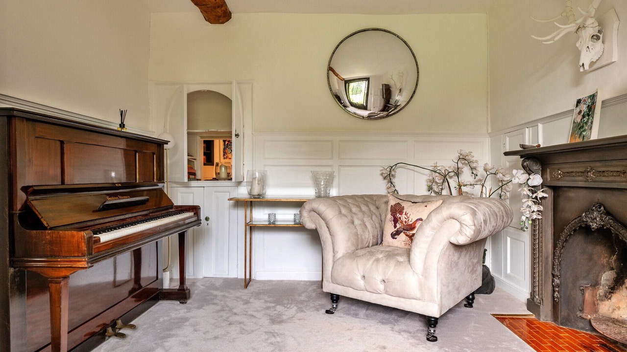 Photo of Livingroom in Lechlade