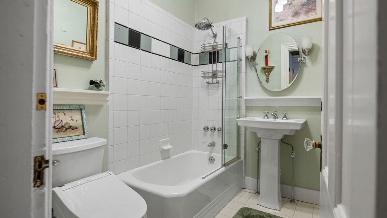 Photo of Bathroom in West End