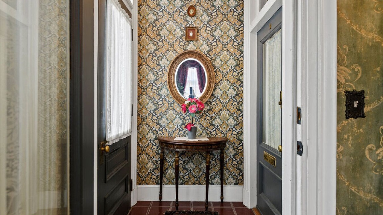 Photo of Others in West End