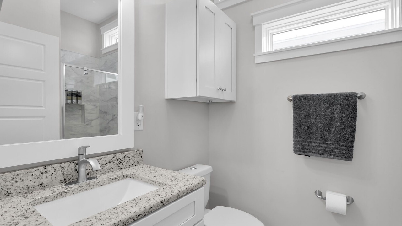 Photo of Bathroom in Marathon