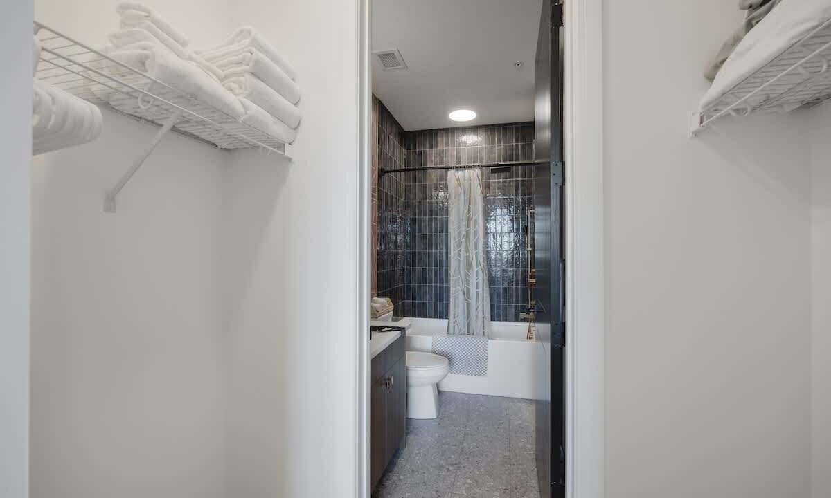 Photo of Bathroom in University District