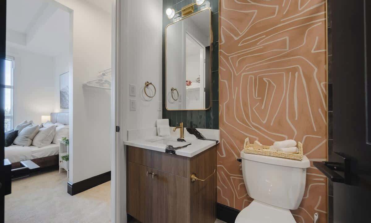 Photo of Bathroom in University District