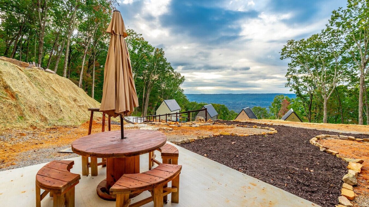 Photo of Outdoor in Lupton City