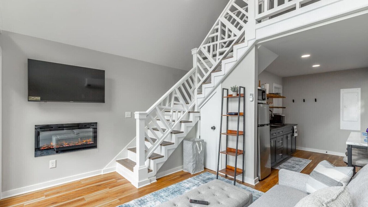Photo of Livingroom in Lupton City