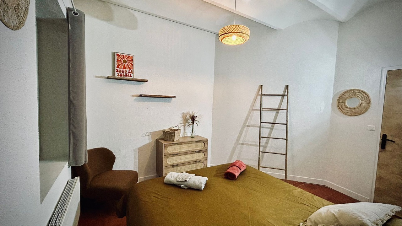 Photo of Bedroom in Saint-Bauzille-de-Putois