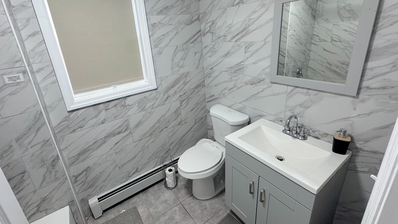 Photo of Bathroom in Tompkinsville