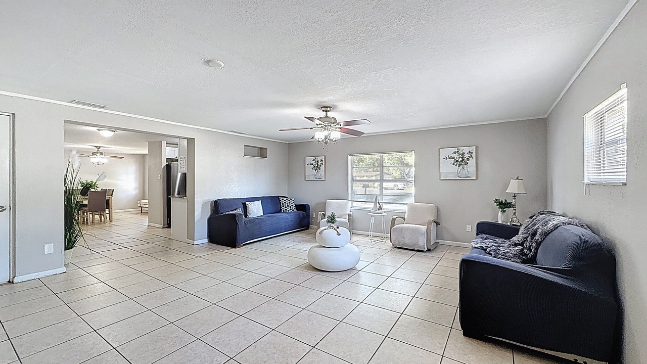 Photo of Livingroom in Tampa