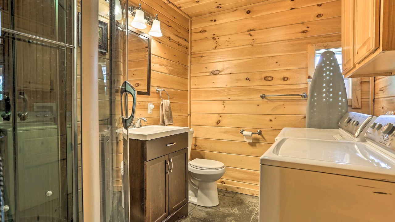 Photo of Bathroom in Blakely