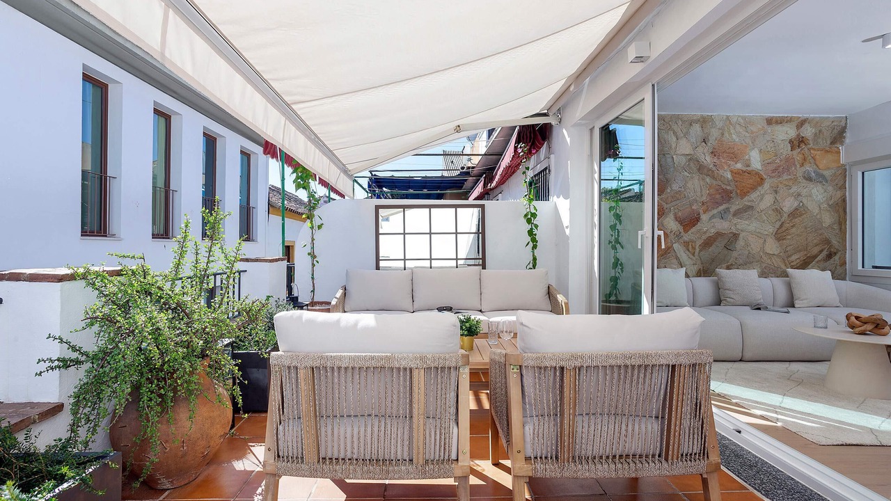 Photo of Patio Balcony in Jewish Quarter