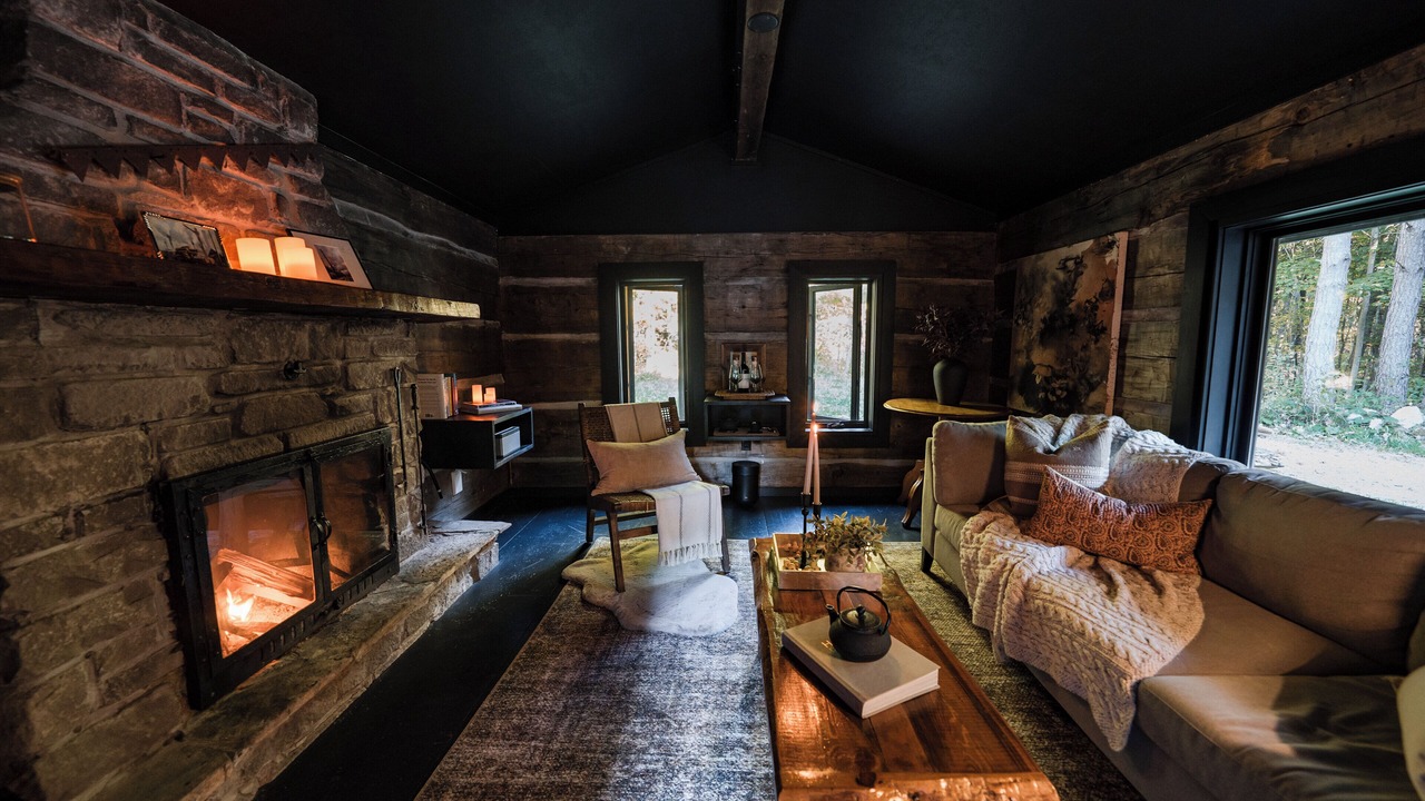 Photo of Livingroom in Glen Huron