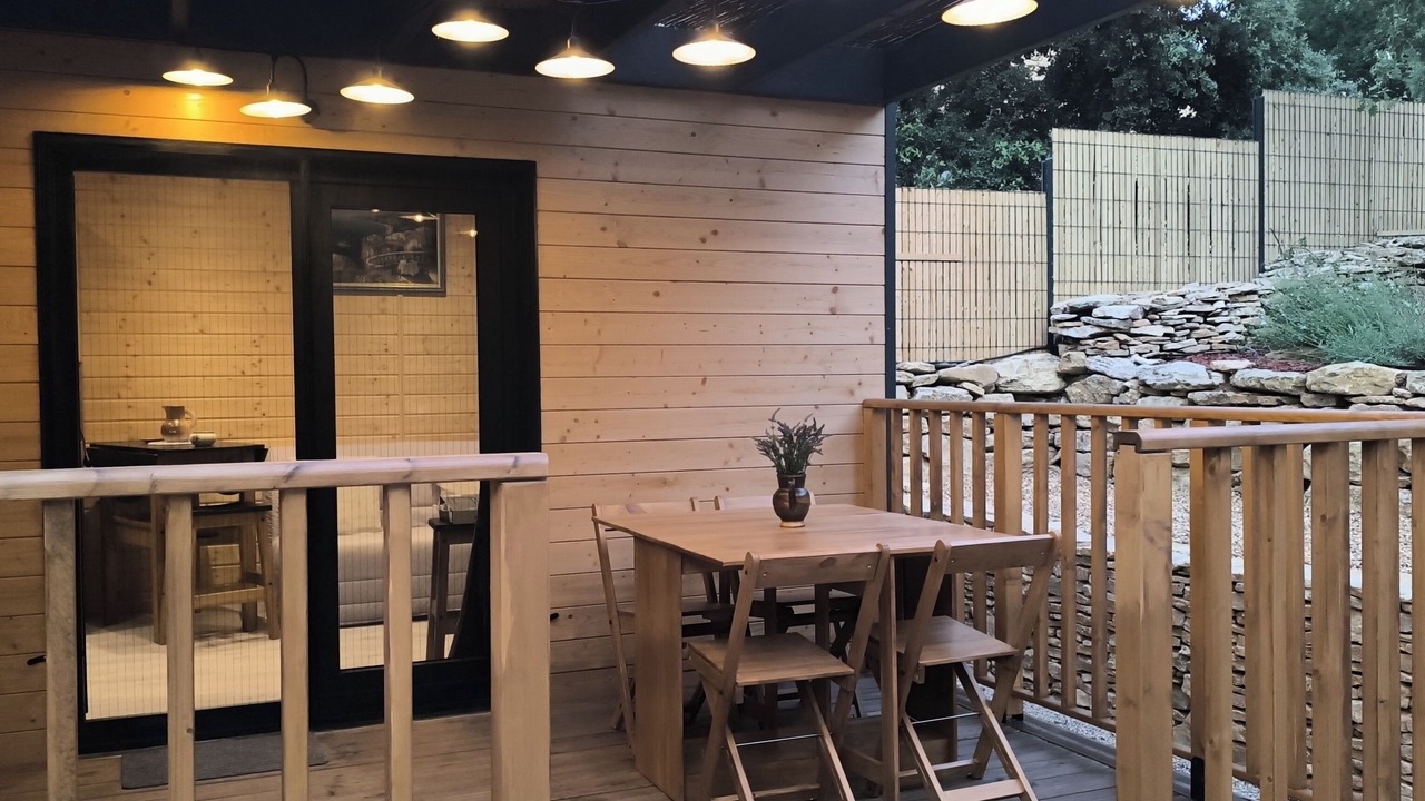 Photo of Outdoor in Faucon