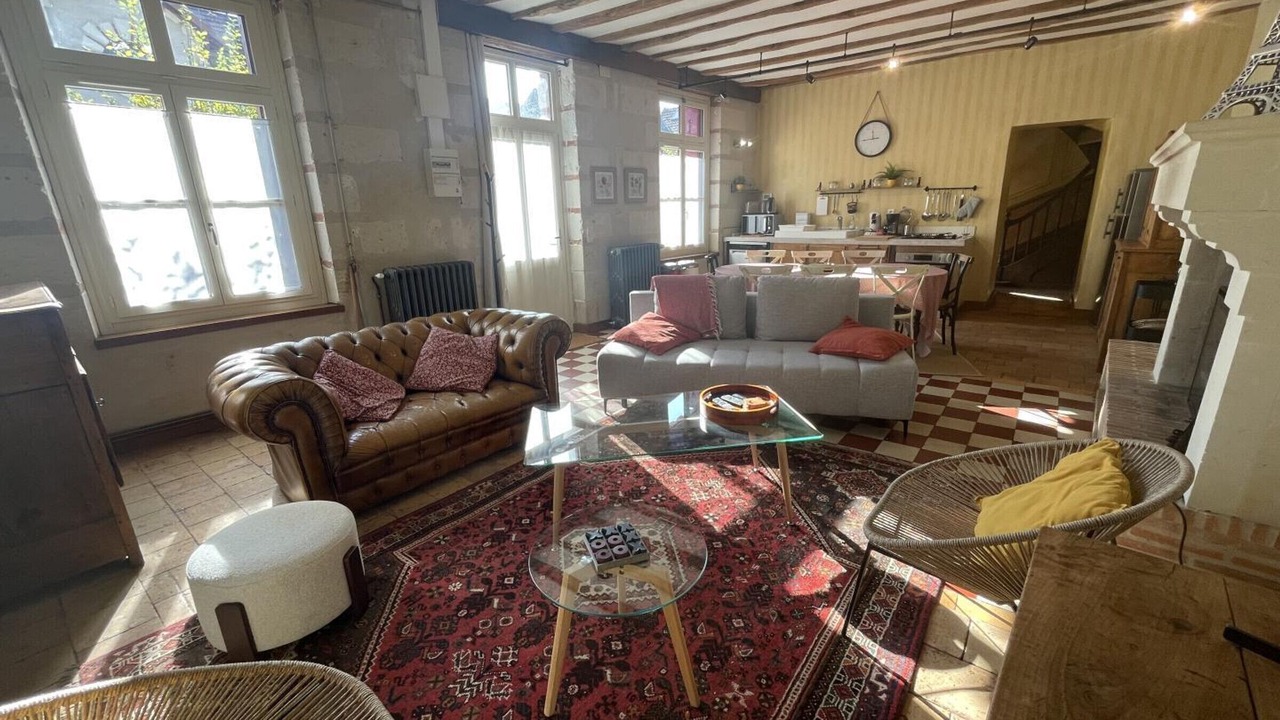 Photo of Livingroom in Ballan-Mire