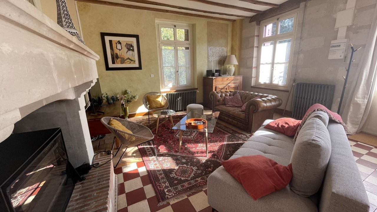 Photo of Livingroom in Ballan-Mire
