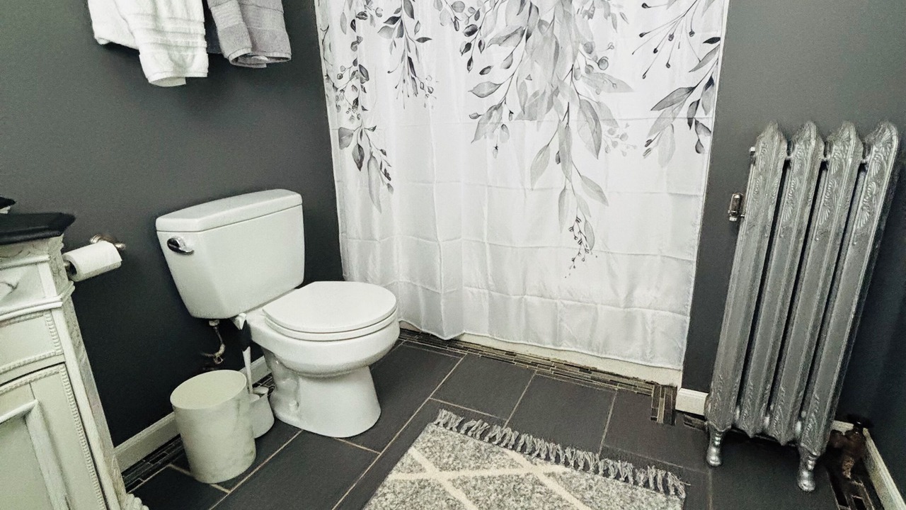 Photo of Bathroom in East Haven  Rutland County