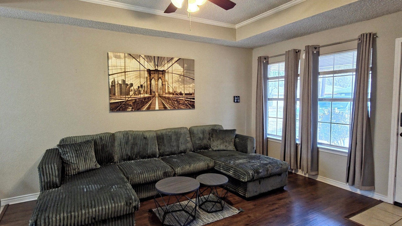 Photo of Livingroom in Crandall