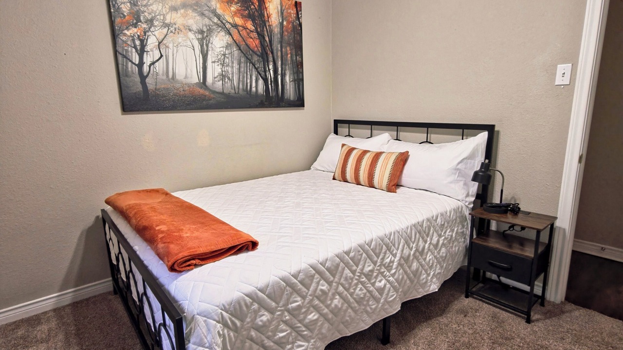Photo of Bedroom in Crandall