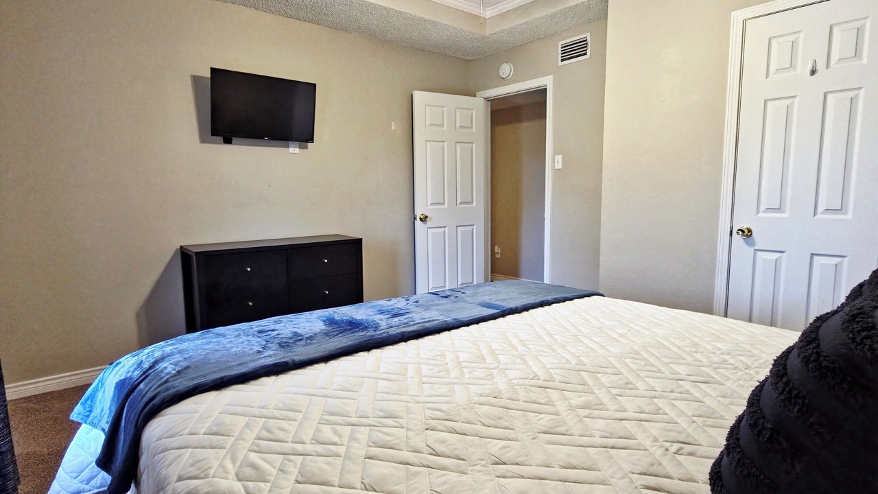 Photo of Bedroom in Crandall
