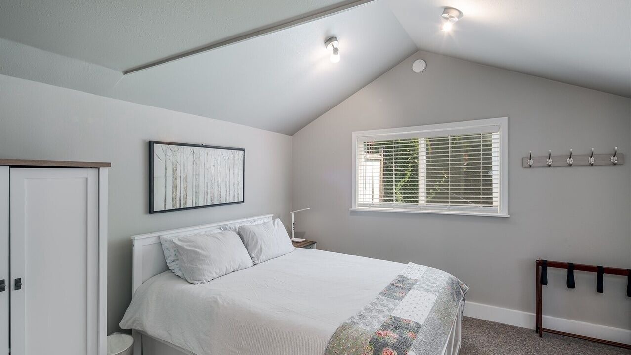 Photo of Bedroom in Northwest Everett