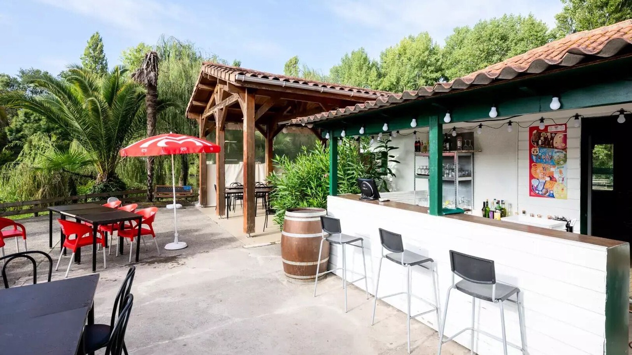 Photo of Outdoor in Belus