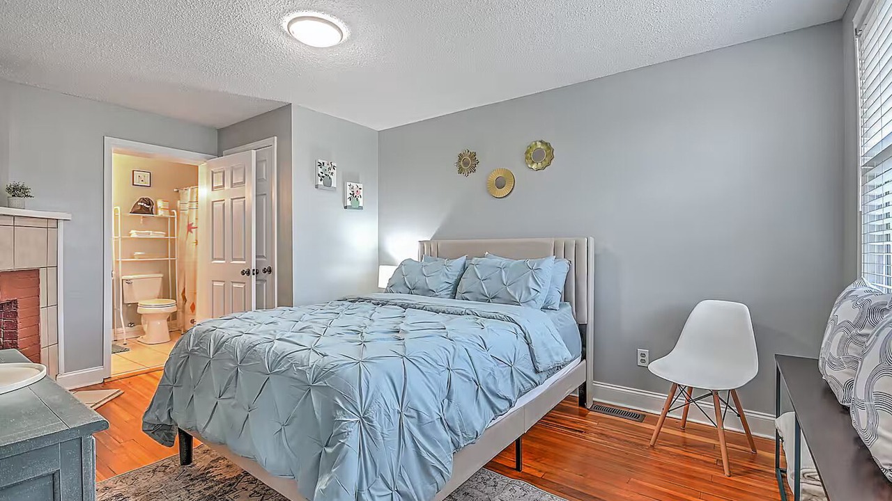 Photo of Bedroom in Kingsport
