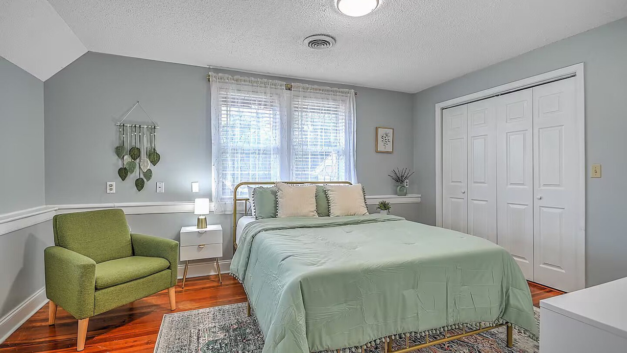 Photo of Bedroom in Kingsport