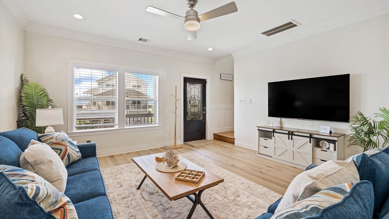 Photo of Bedroom in Pointe San Luis