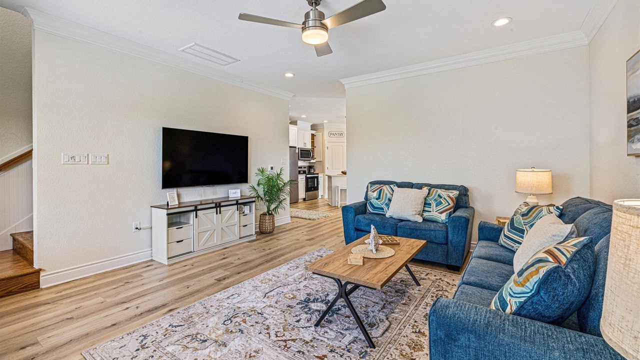 Photo of Bedroom in Pointe San Luis