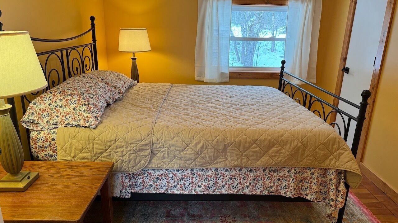 Photo of Bedroom in Schellsburg