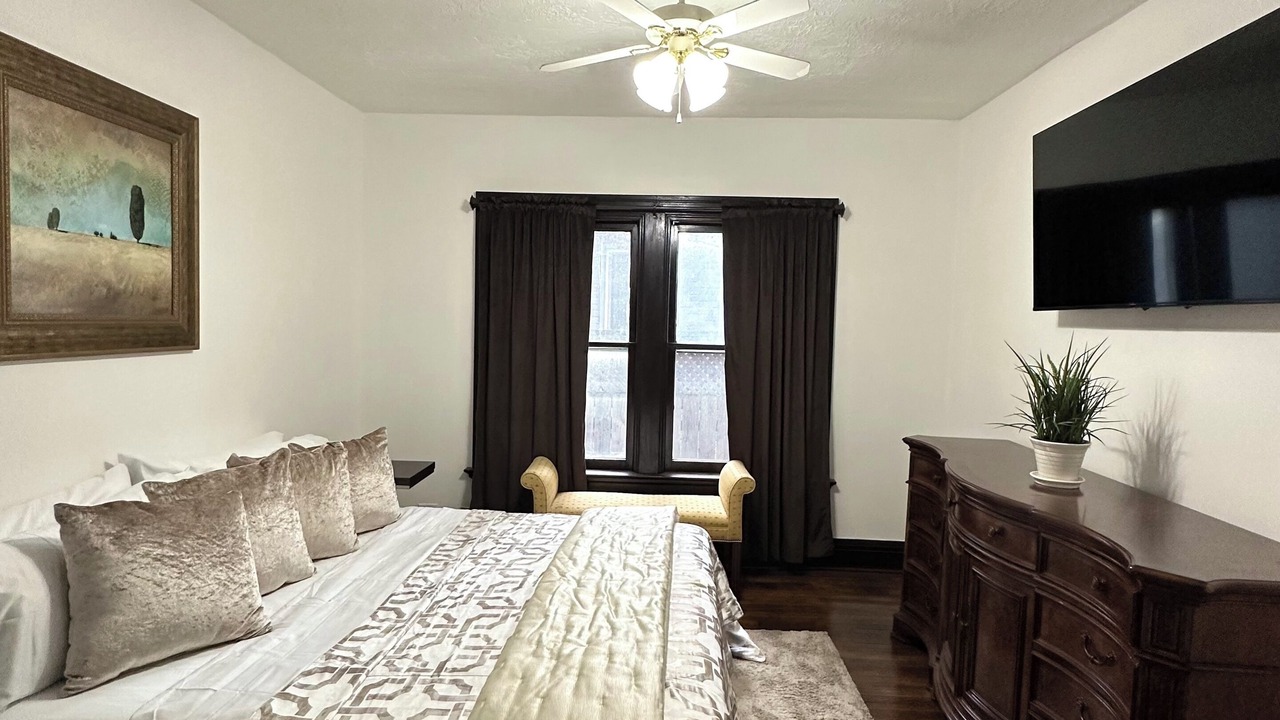 Photo of Bedroom in Dayton