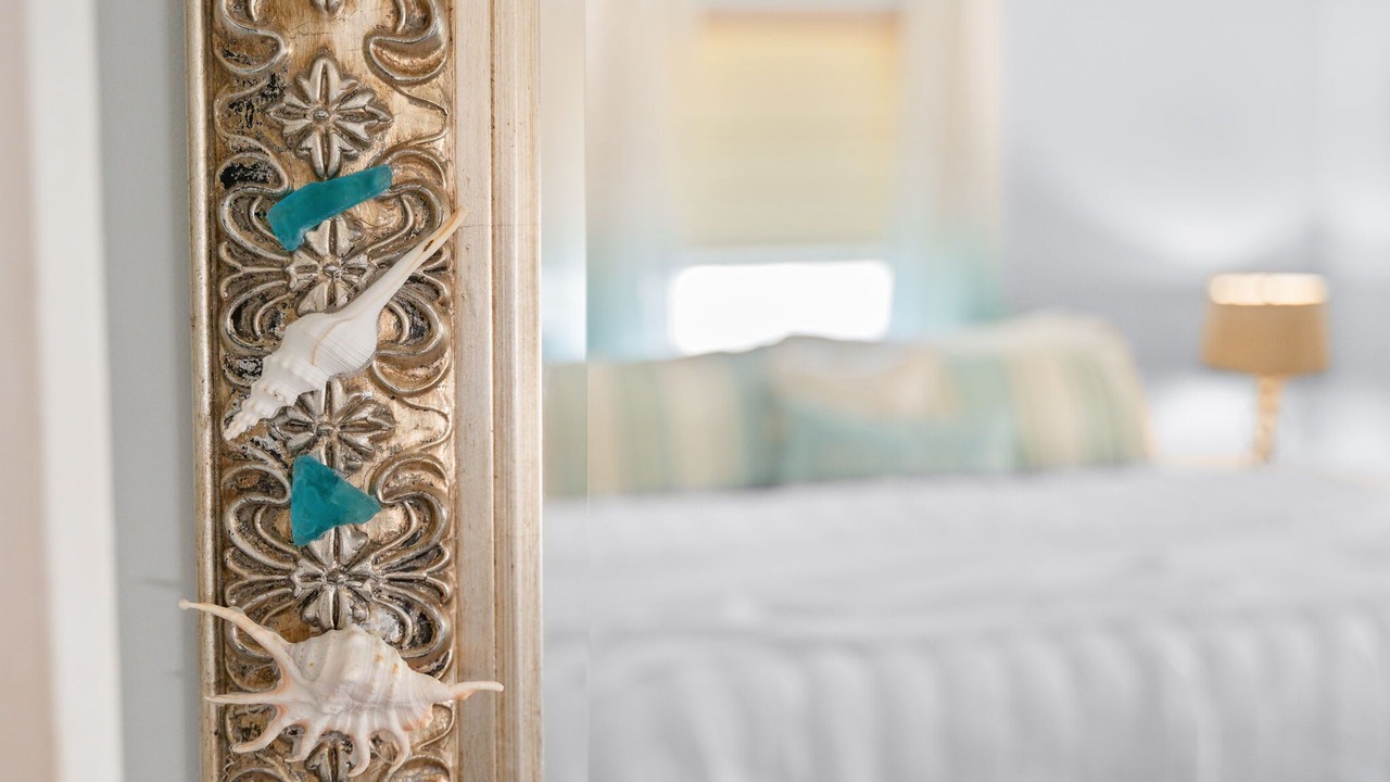 Photo of Bedroom in Surfcrest Village