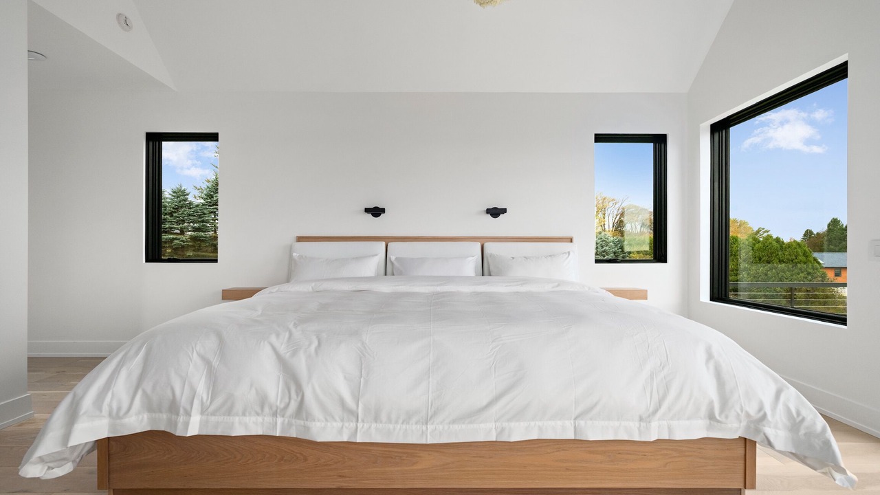 Photo of Bedroom in Skaneateles