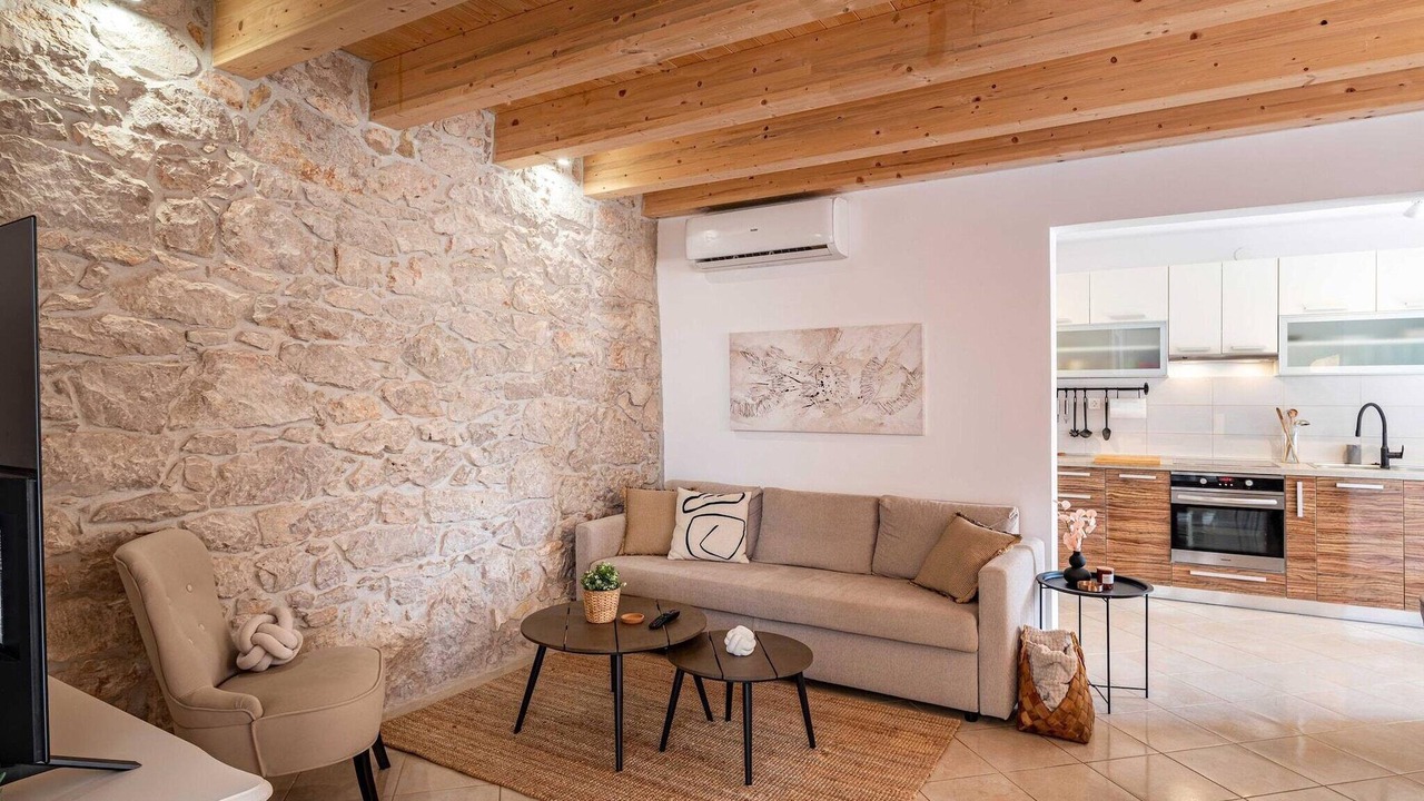 Photo of Livingroom in Lukoran