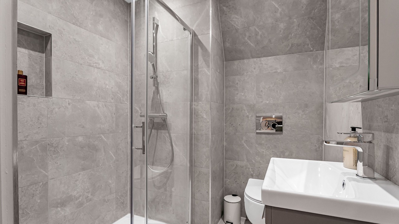 Photo of Others in Lansbury