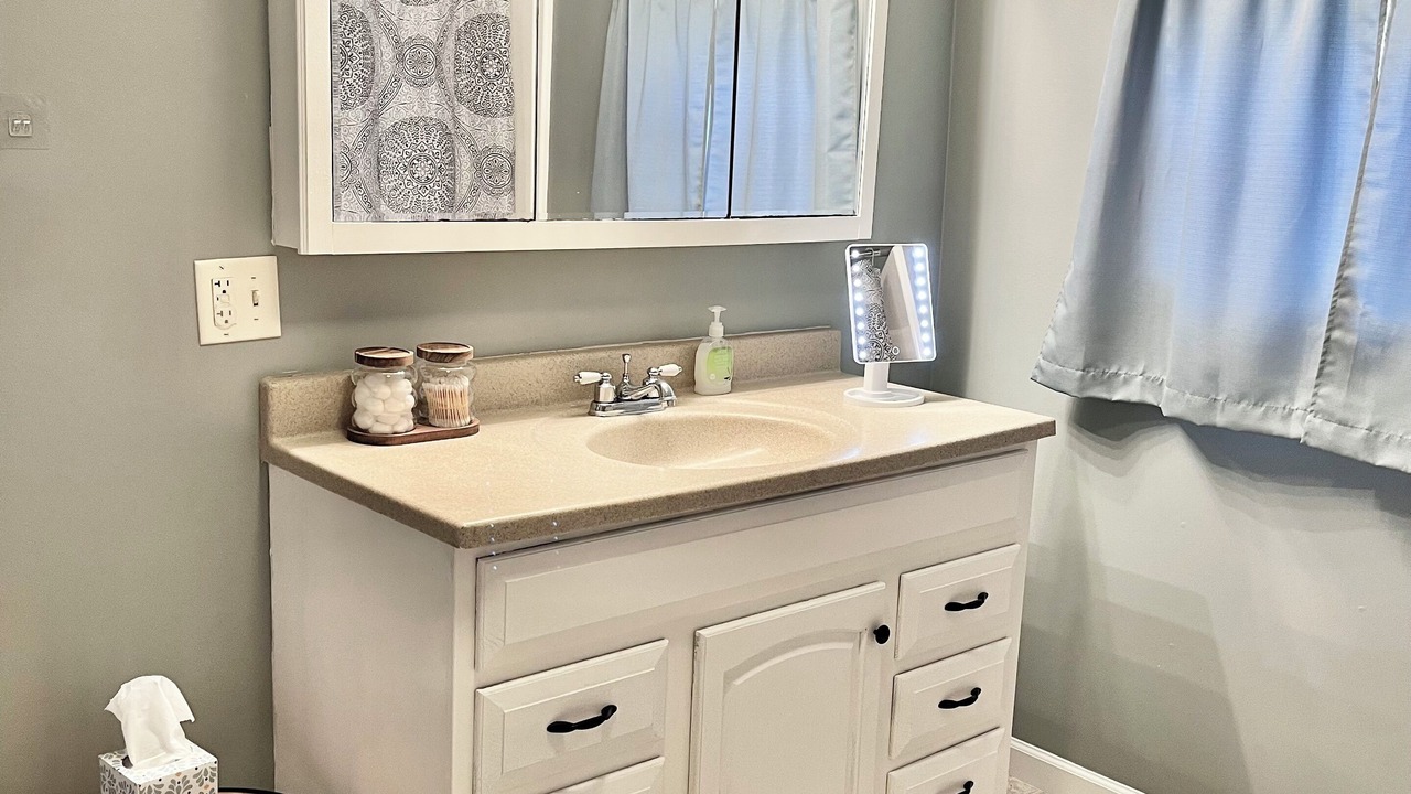Photo of Bathroom in Carthage