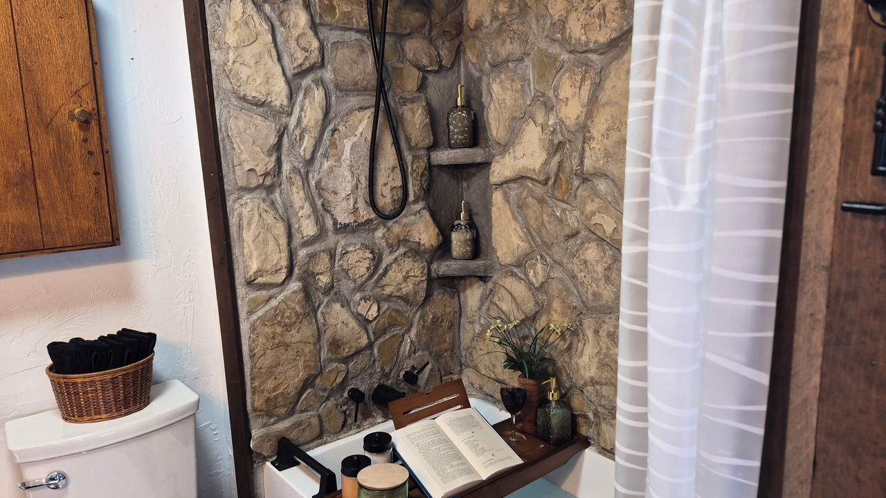 Photo of Bathroom in Protem