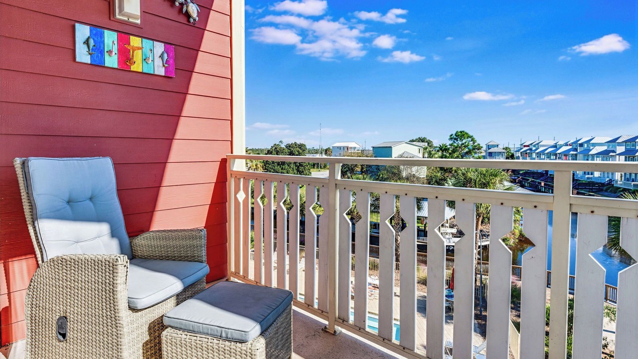 Photo of Patio Balcony in Waterside Village