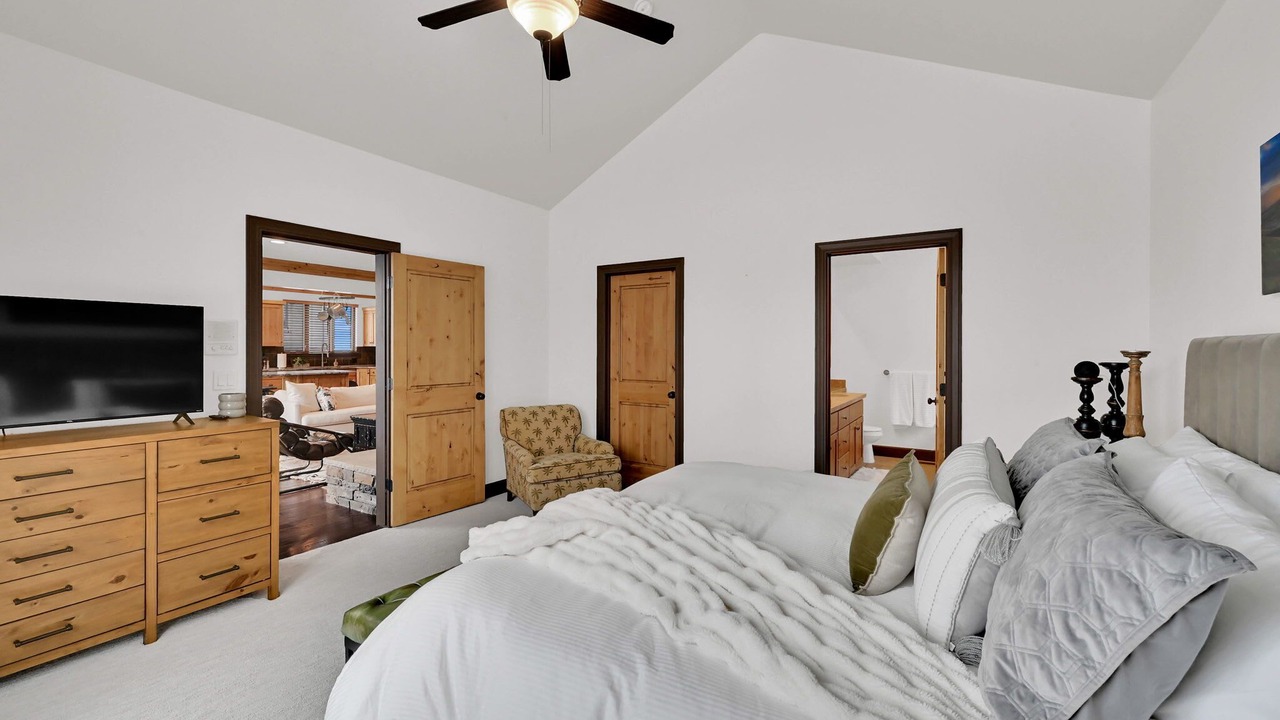 Photo of Bedroom in Eden
