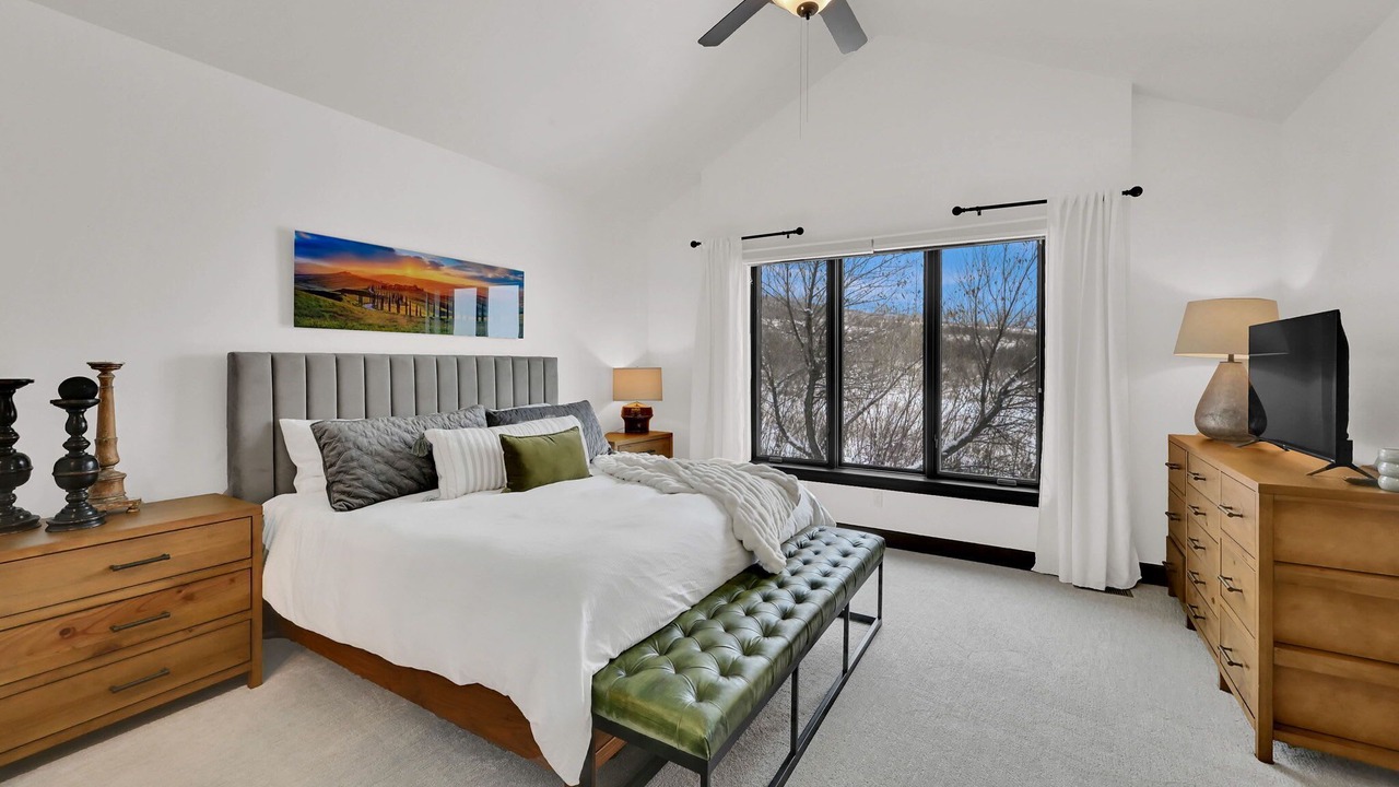 Photo of Bedroom in Eden