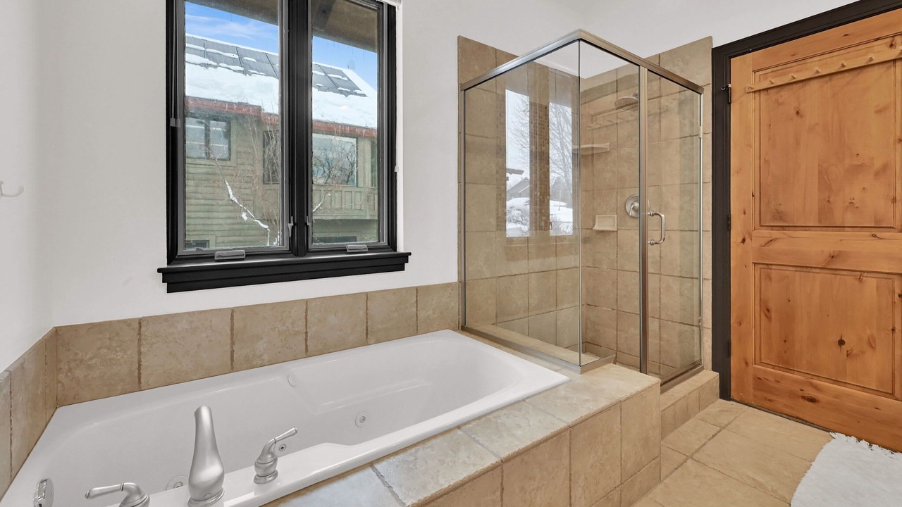 Photo of Bathroom in Eden