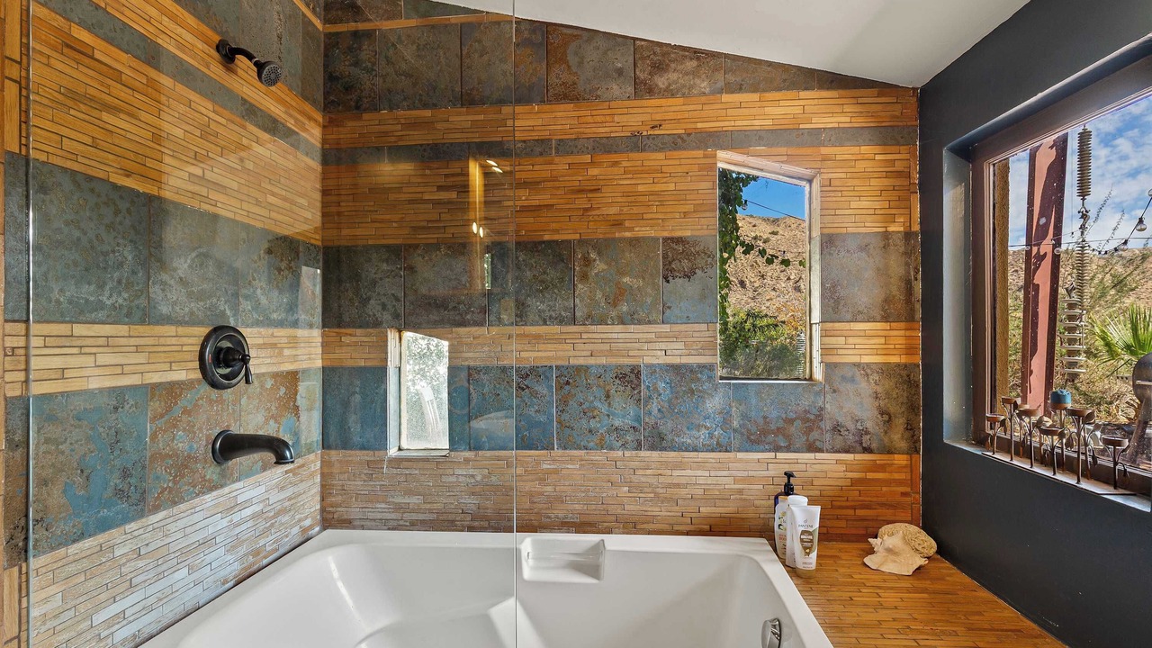 Photo of Bathroom in Morongo Valley
