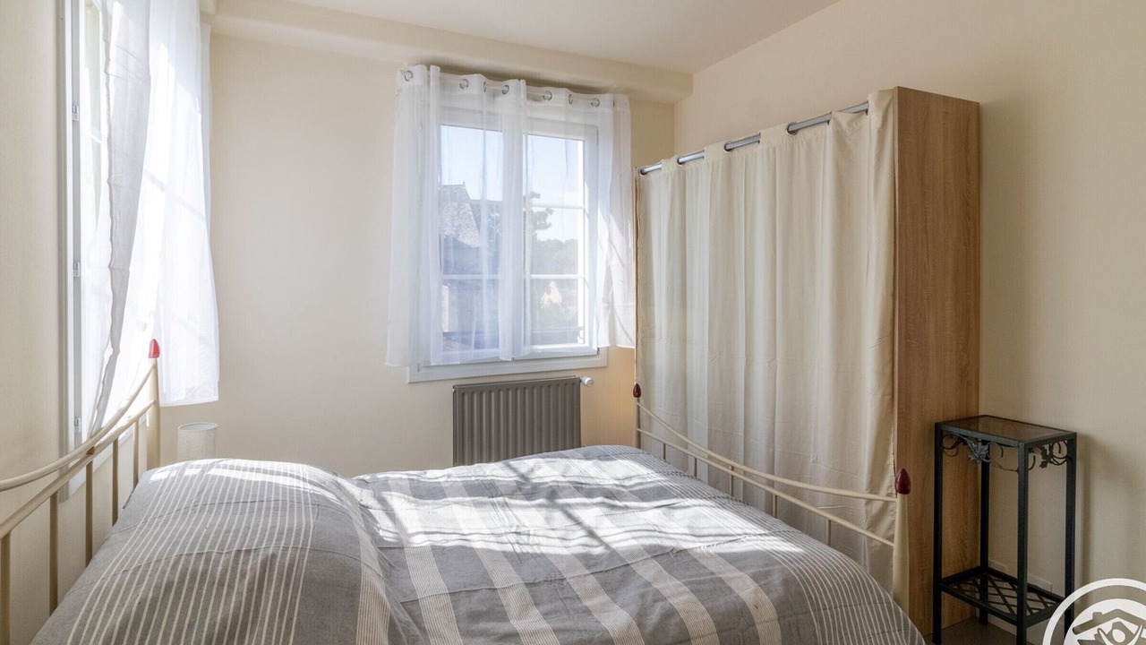 Photo of Bedroom in Saint-Aubin-de-Luigne