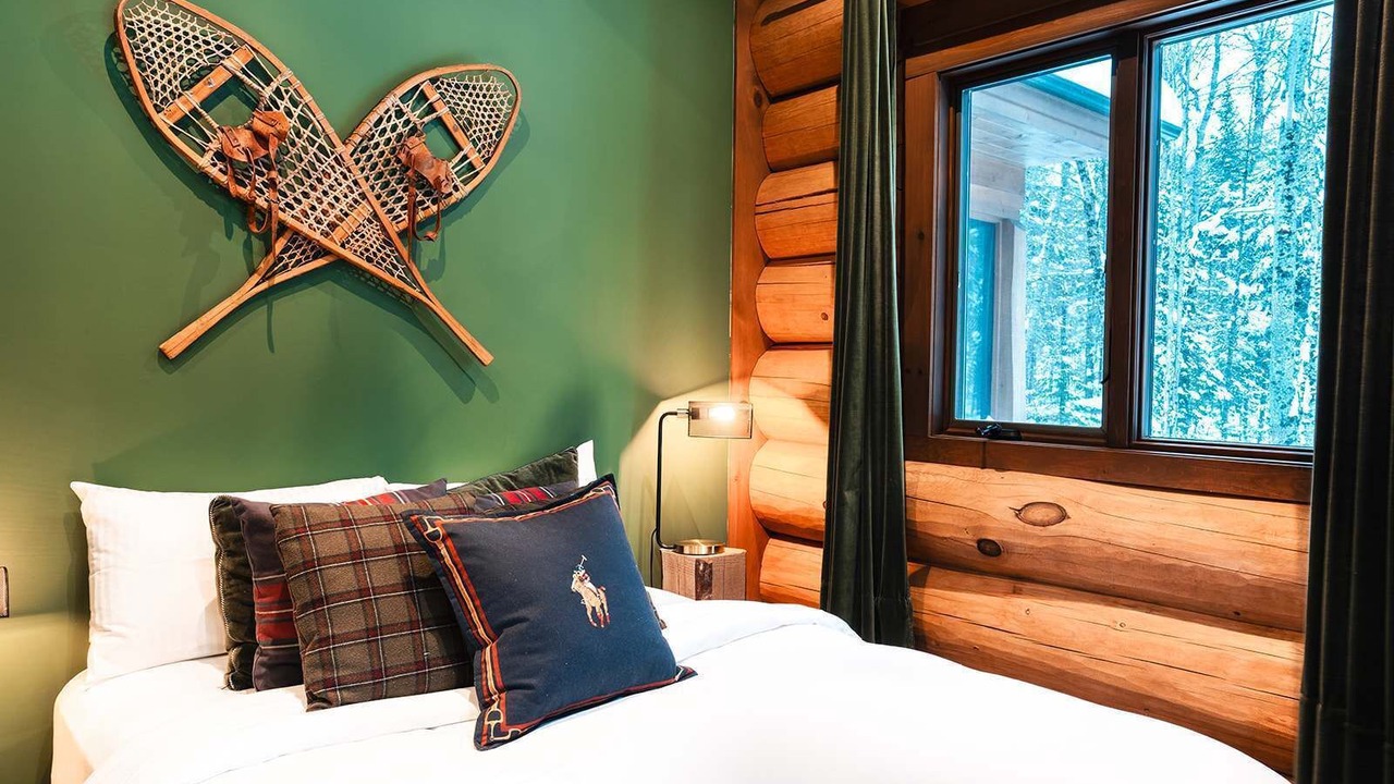 Photo of Bedroom in Saint-Faustin-Lac-Carre