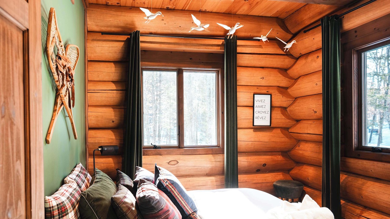 Photo of Bedroom in Saint-Faustin-Lac-Carre