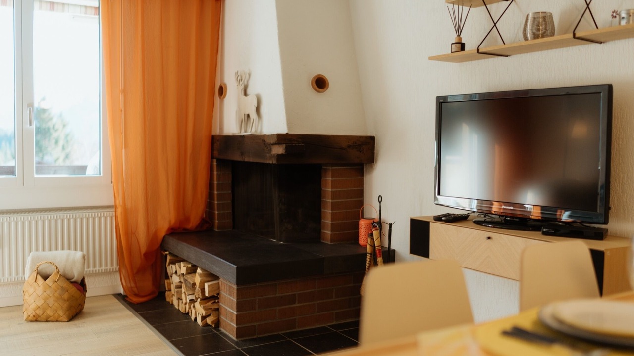 Photo of Livingroom in Mitloedi