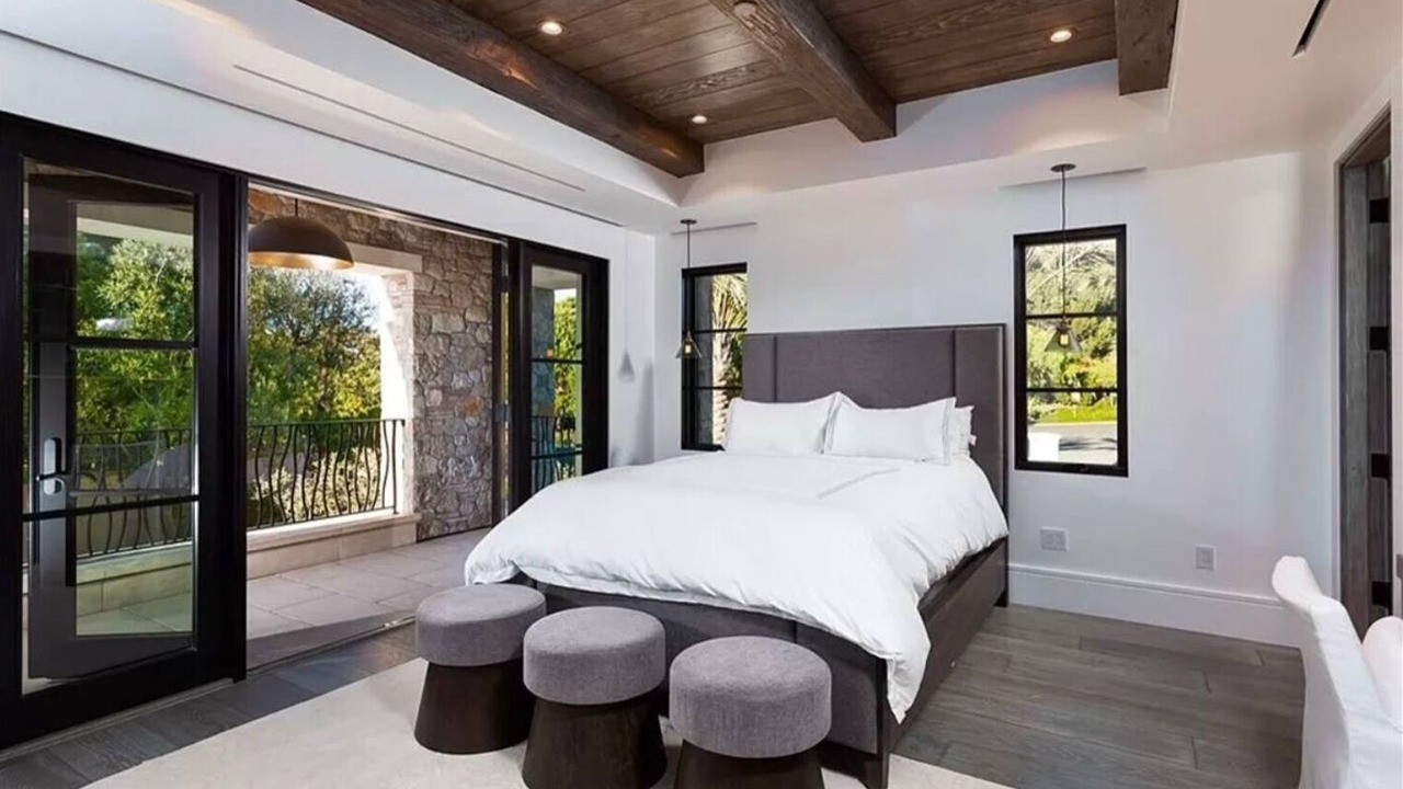 Photo of Bedroom in Newport Coast