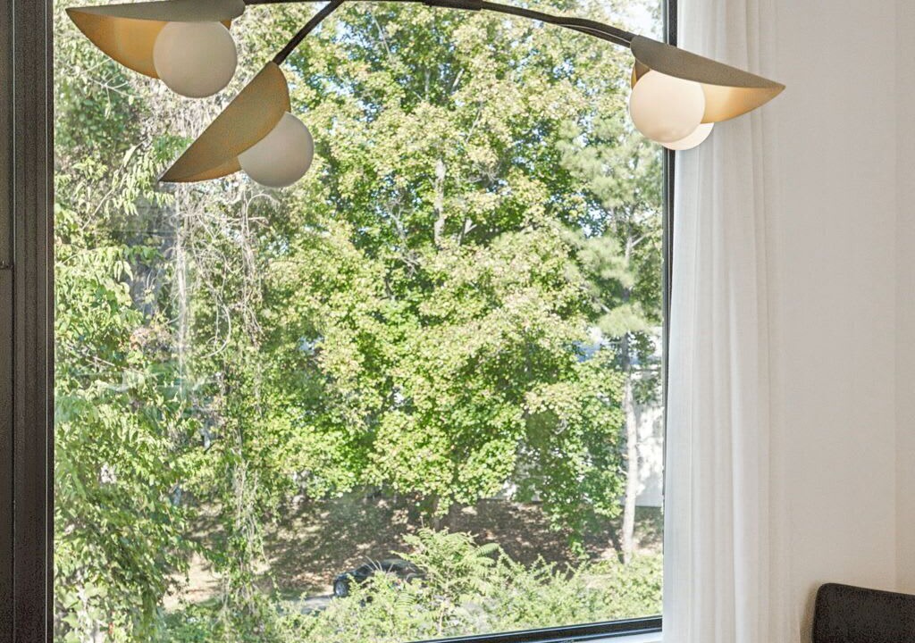 Photo of Bedroom in Hurwood Heights