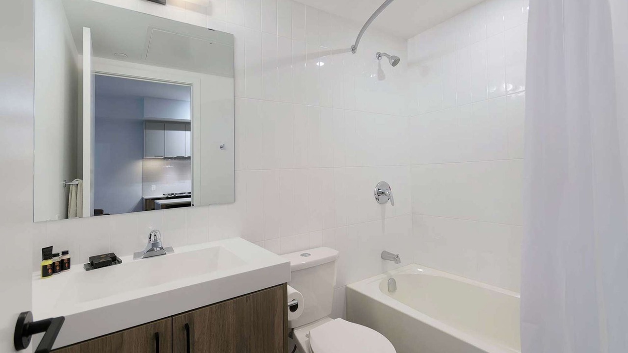 Photo of Bathroom in Downtown Mississauga