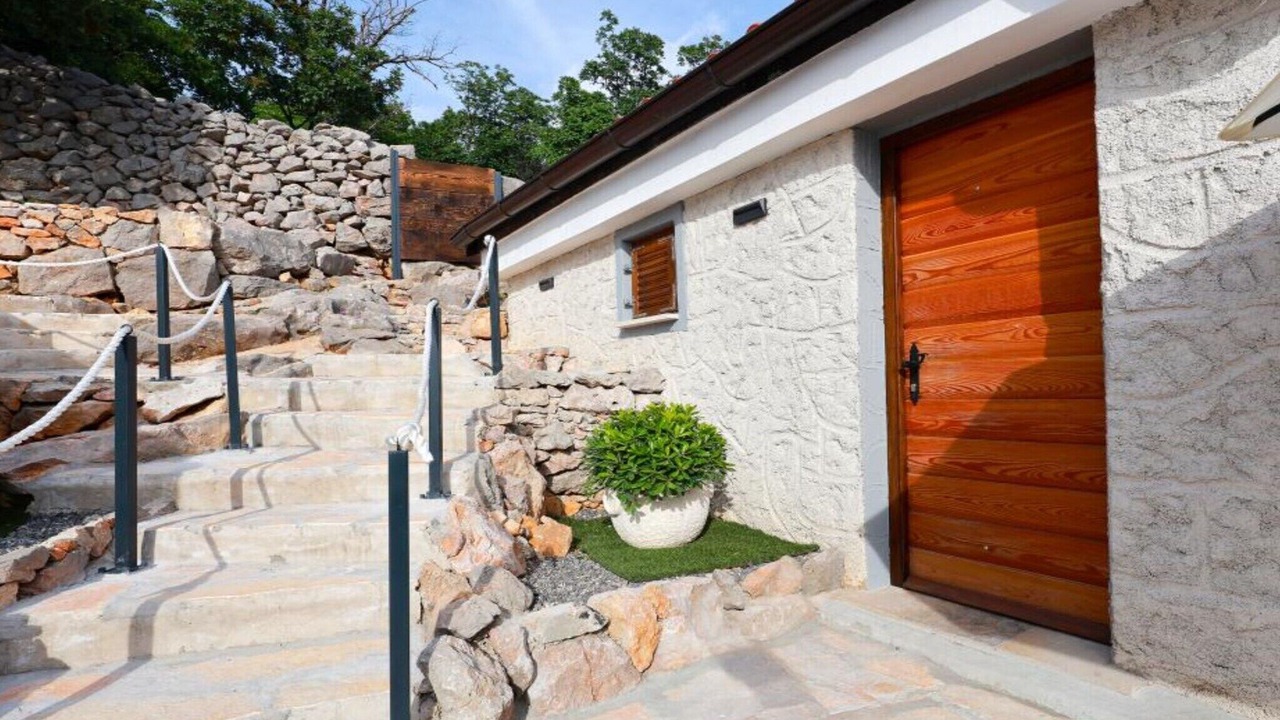 Photo of Outdoor in Prizna